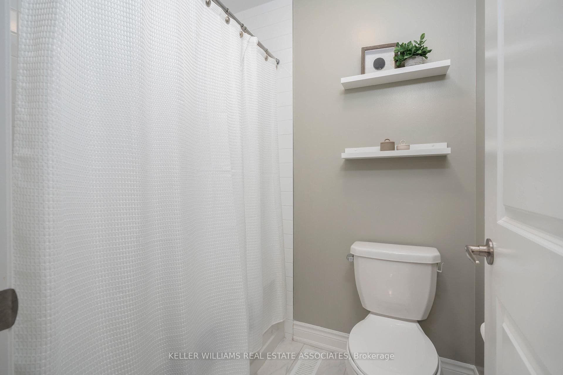 1199 Raspberry Terrace photo 30