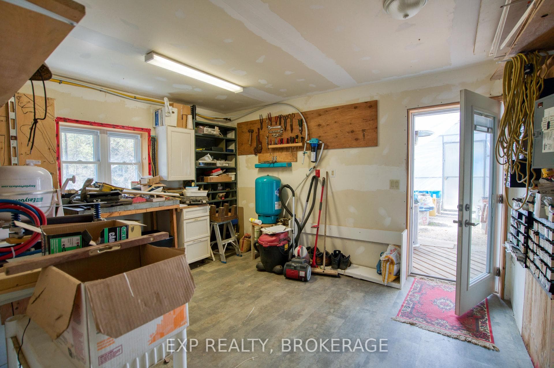 371 Sherbrooke Drive photo 19