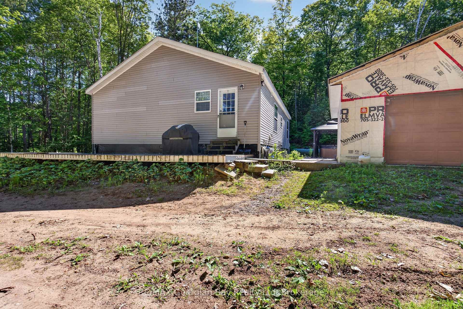 927 Vindin Street photo 19