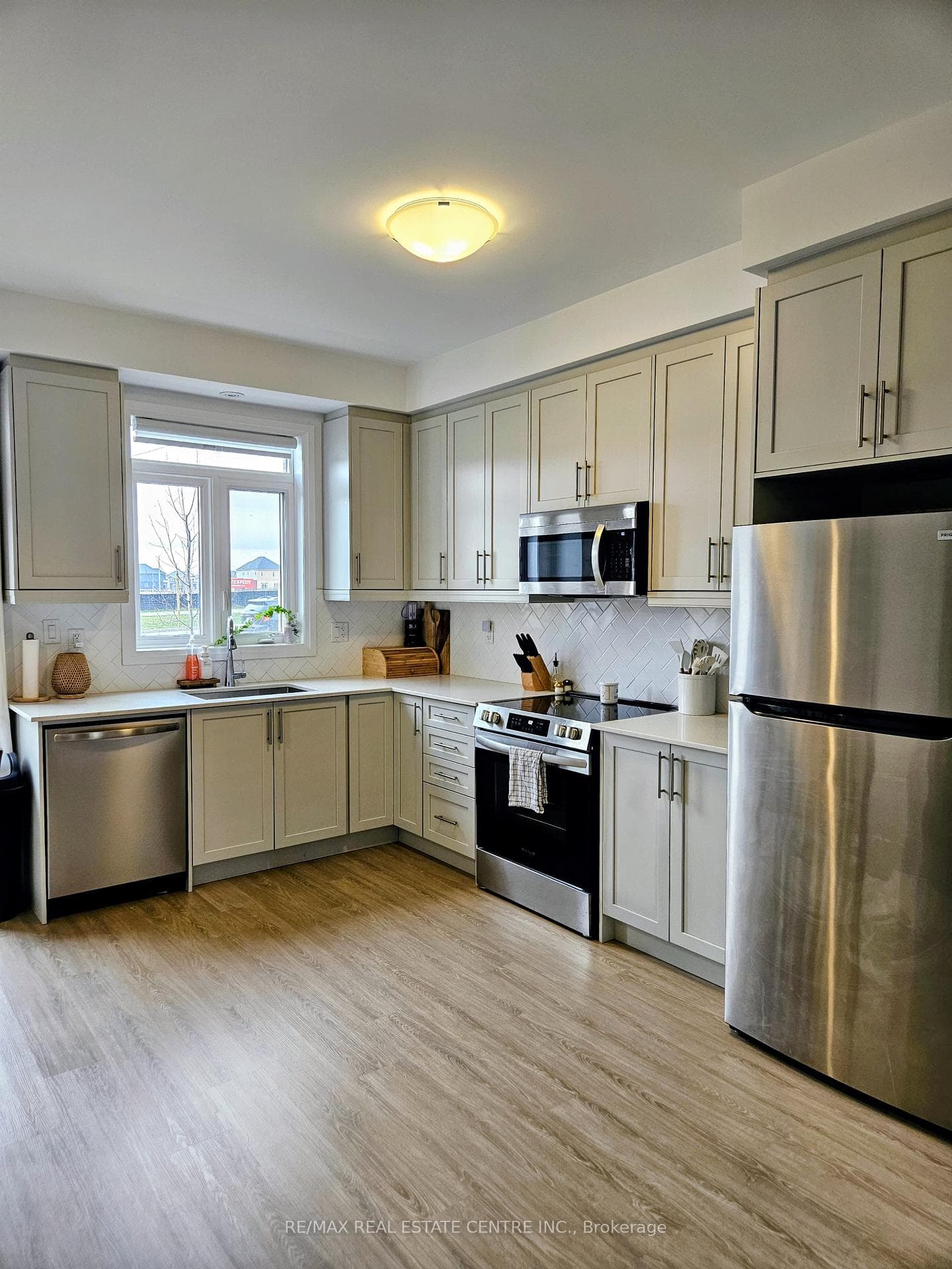 55 Tom Brown Drive Unit 31 photo 5