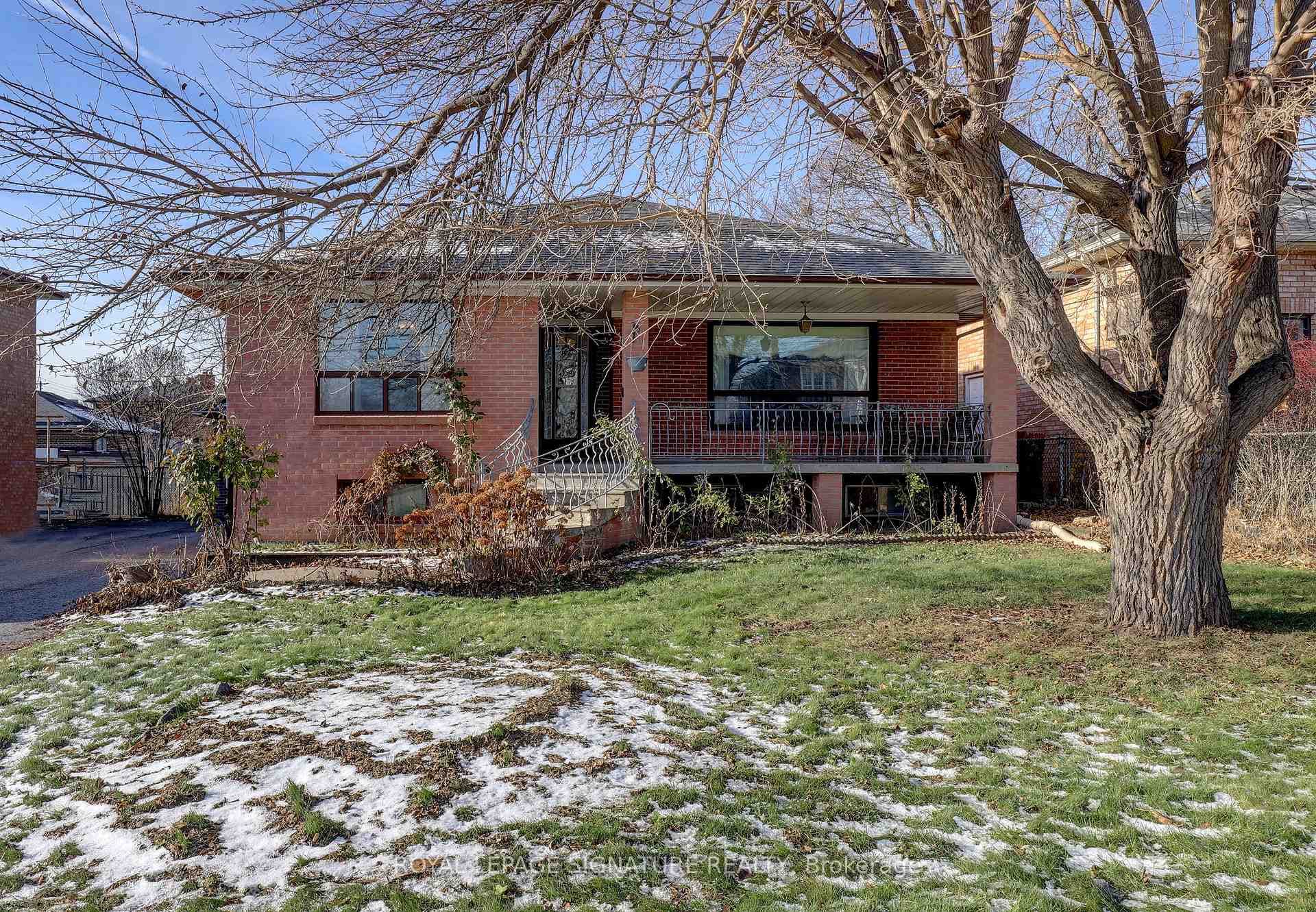 56 Wendell Avenue photo 1