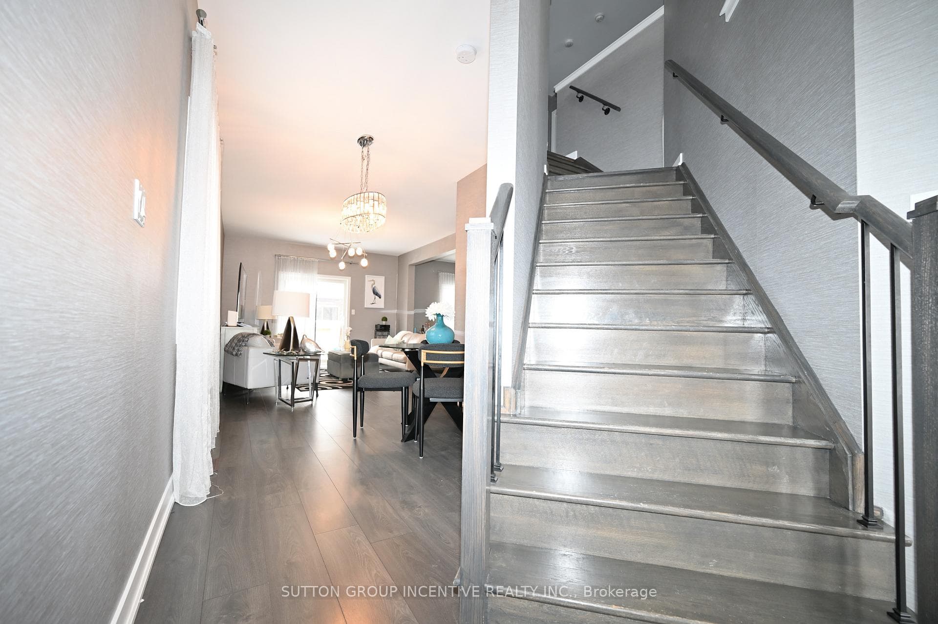 19 MABERN Street photo 17