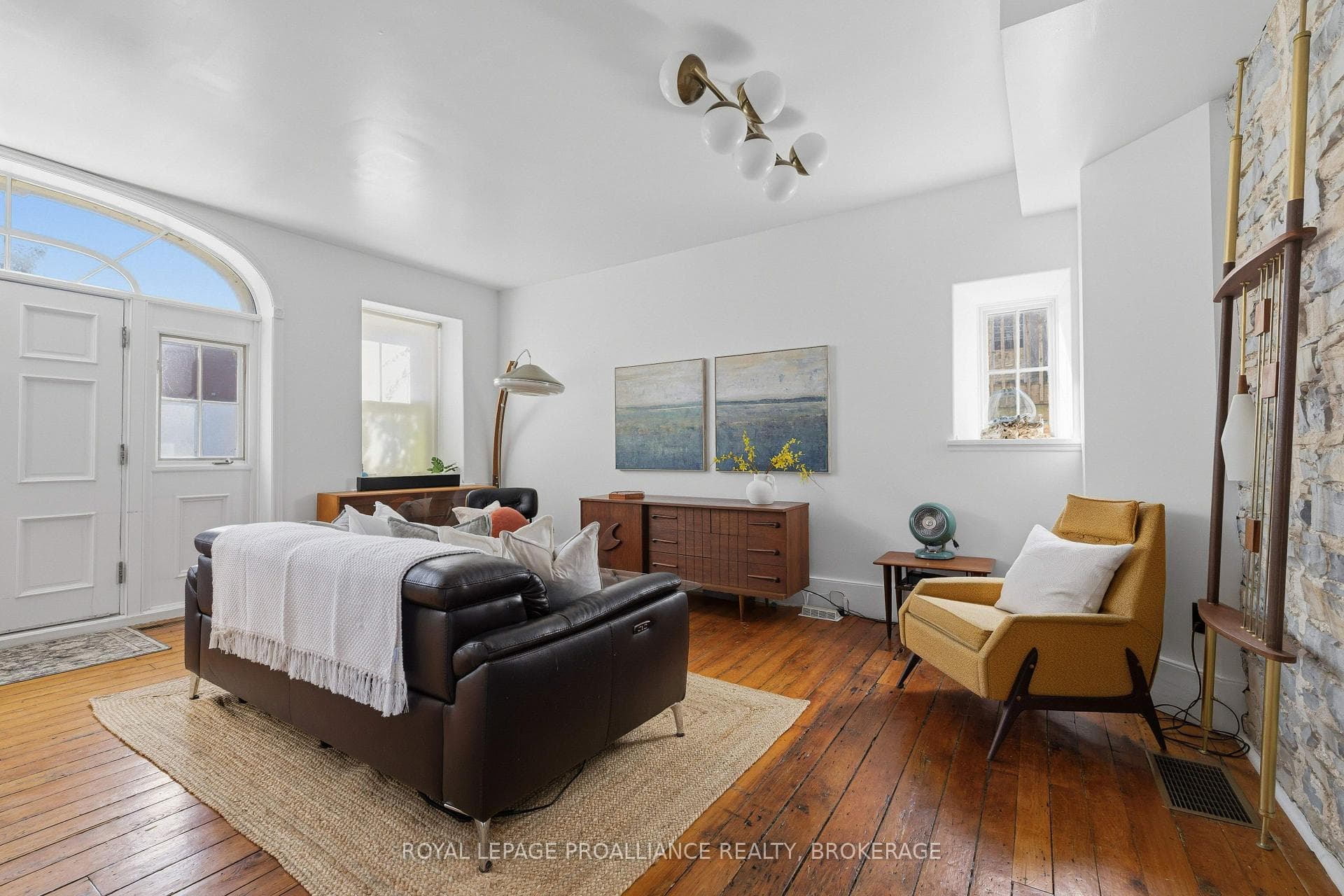 23 Earl Street photo 9