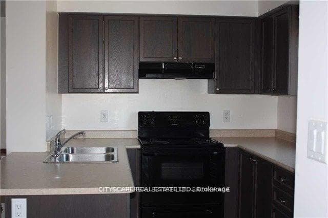 5625 Oscar Peterson Boulevard Unit 16 photo 1