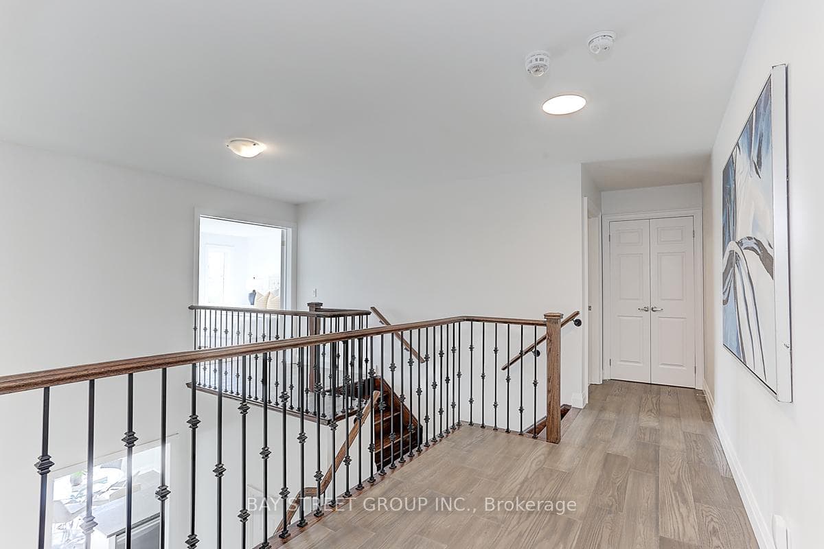 2324 Dobbinton Street photo 24