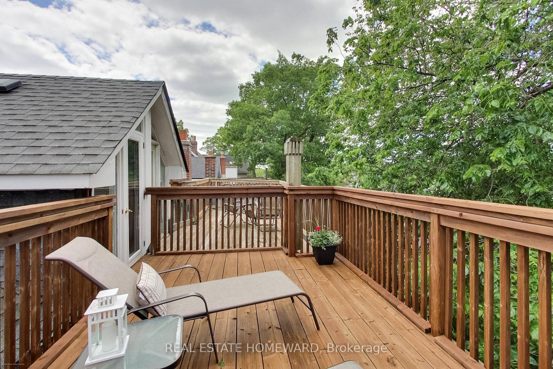 138 Lee Avenue photo 34