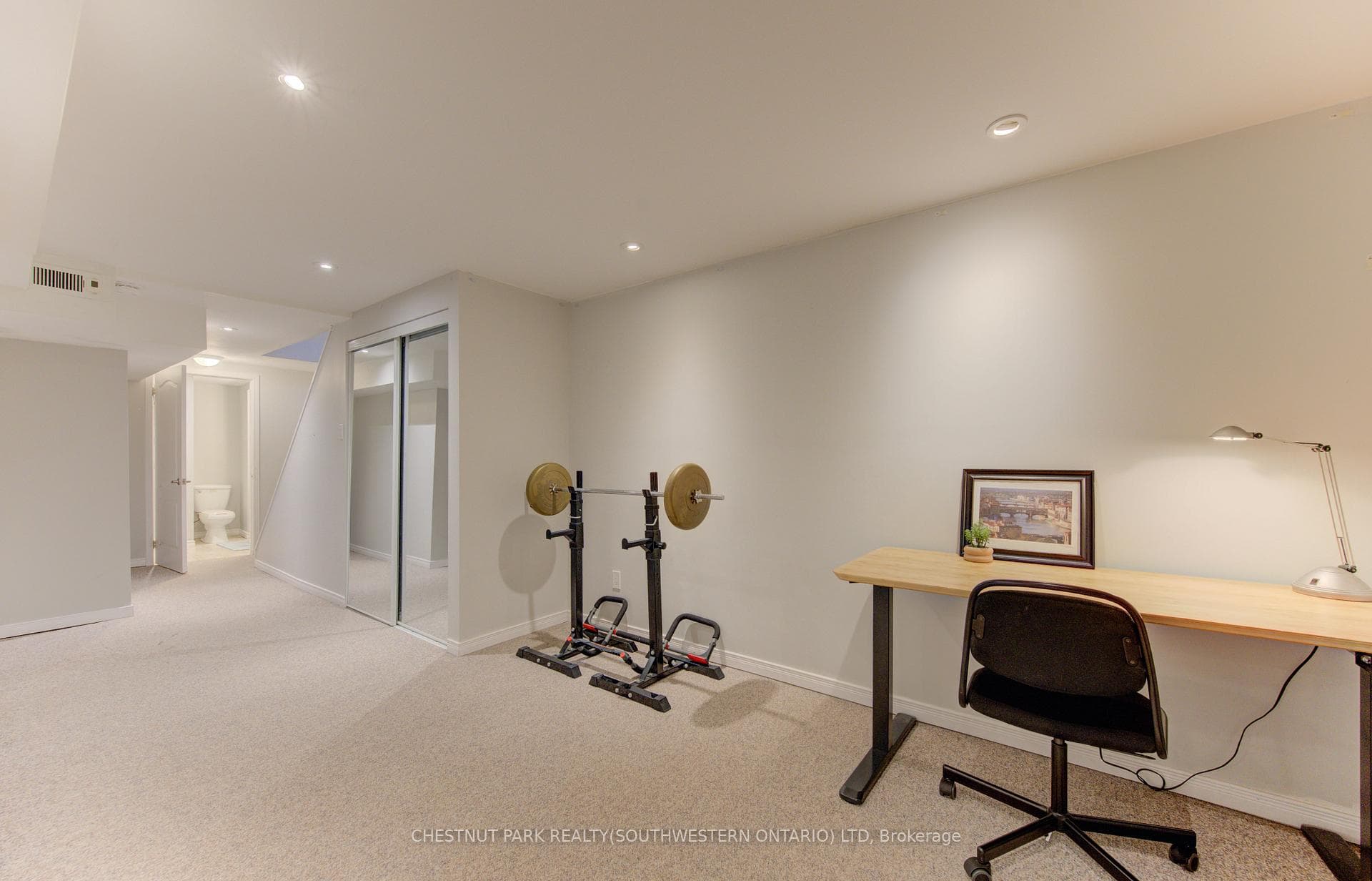 302 Bluevale Street Unit C photo 28