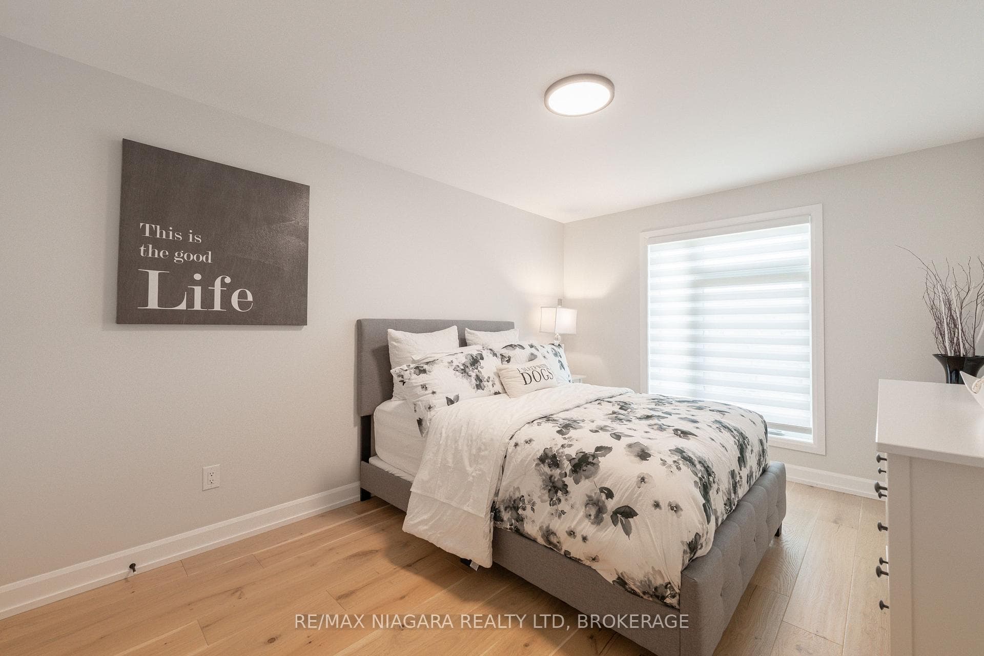 7194 Parsa Street photo 28