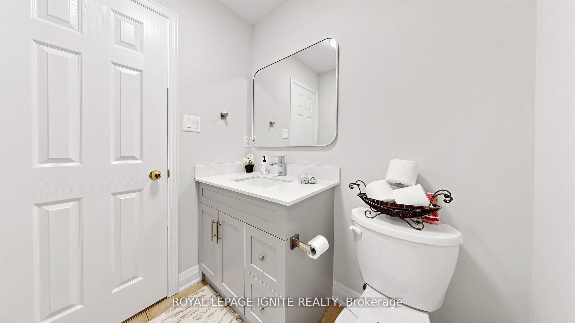 550 Hoover Park Drive photo 22