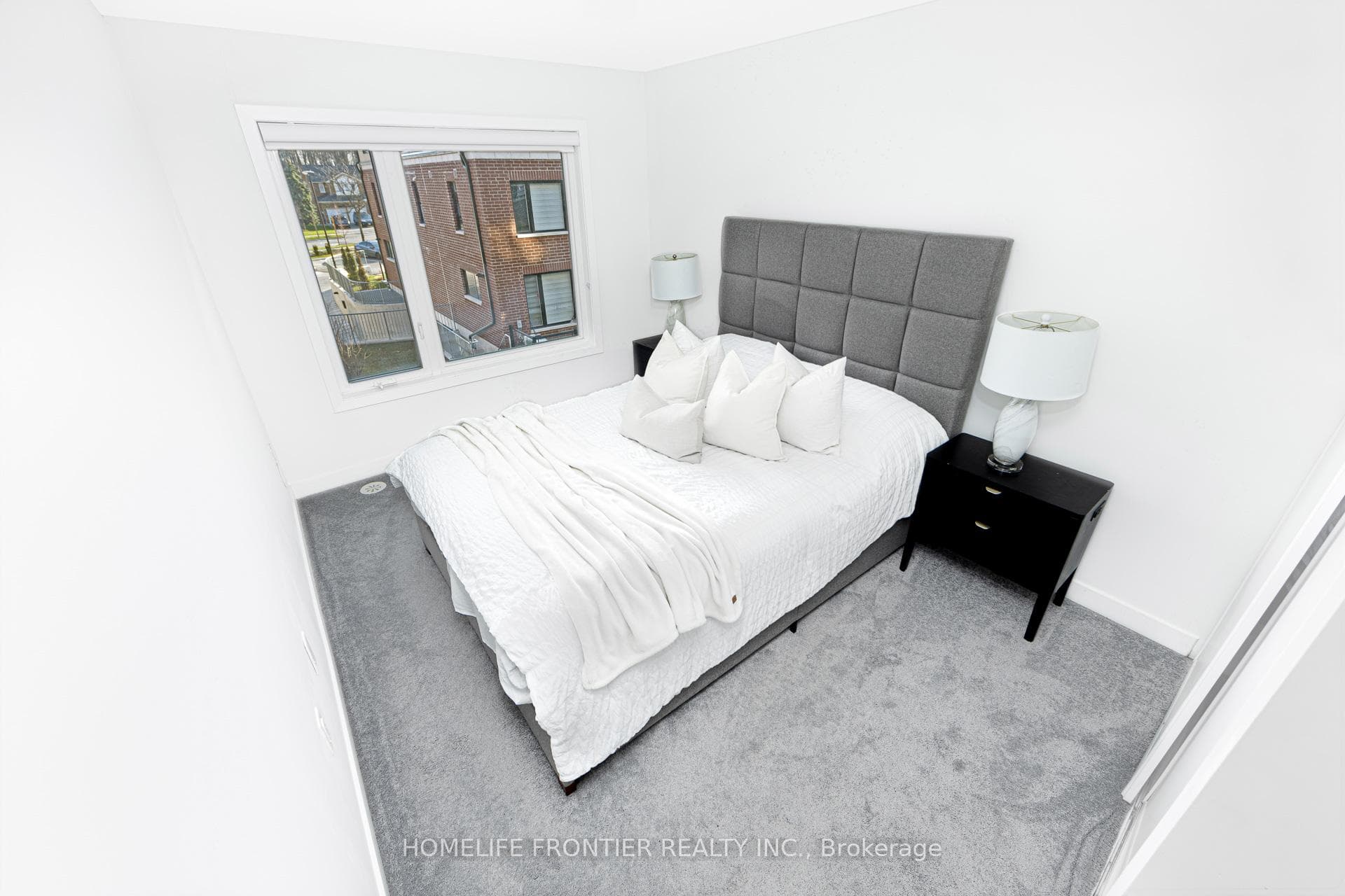 3562 Colonial Drive Unit 13 photo 11
