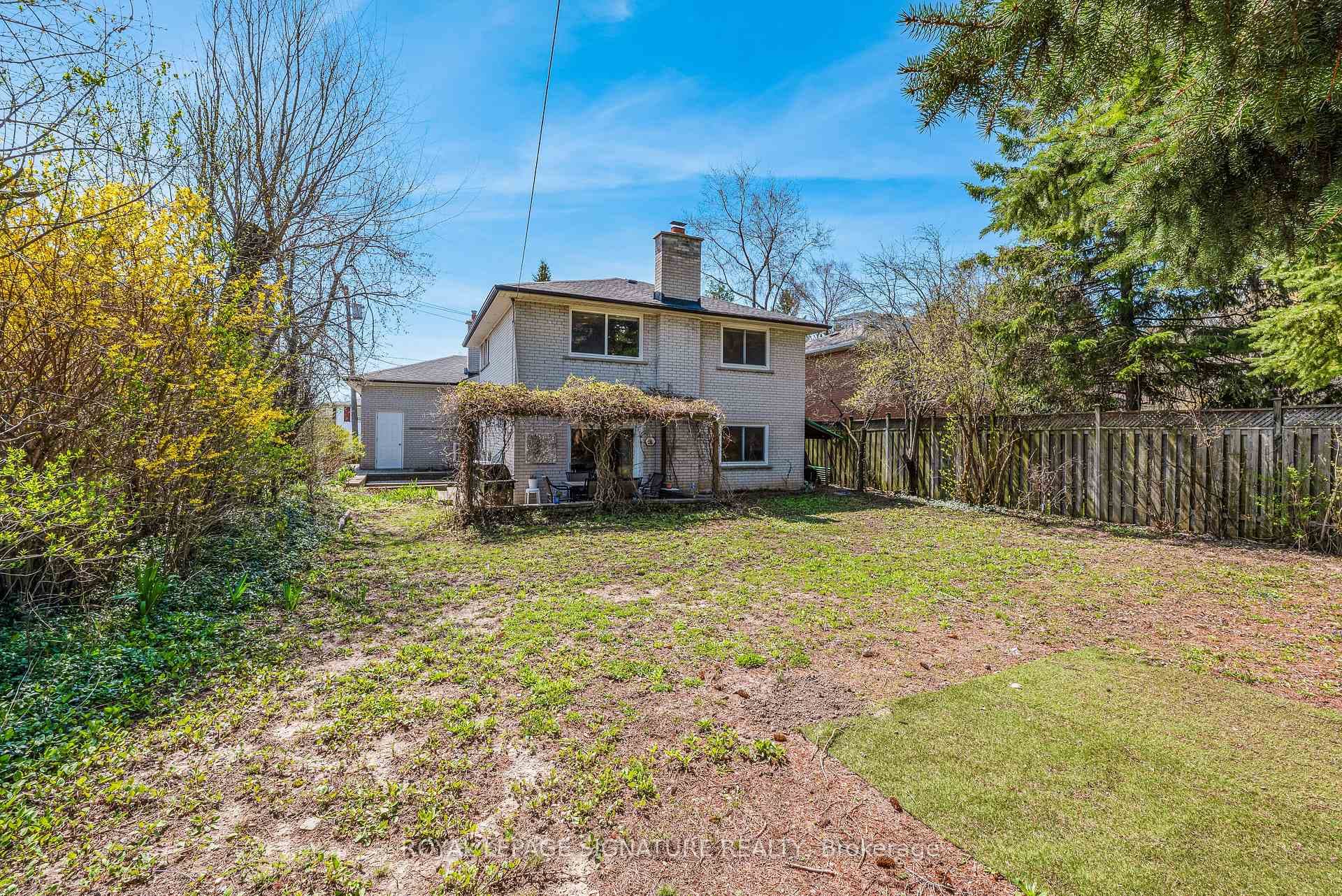 55 Tollerton Avenue photo 36