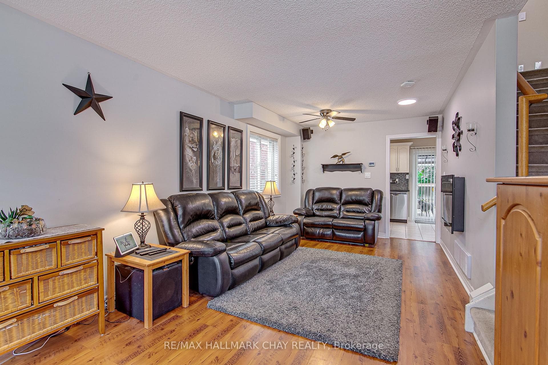 108 Thrushwood Drive photo 4