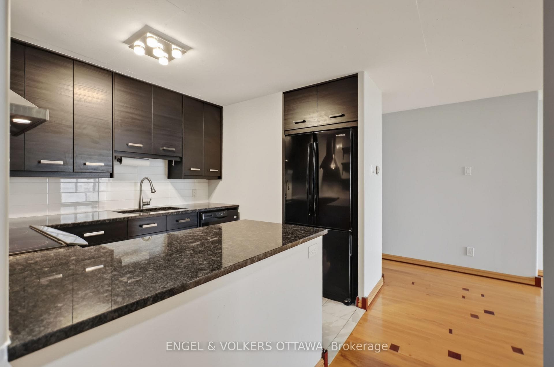475 Laurier Avenue Unit 1007 photo 21