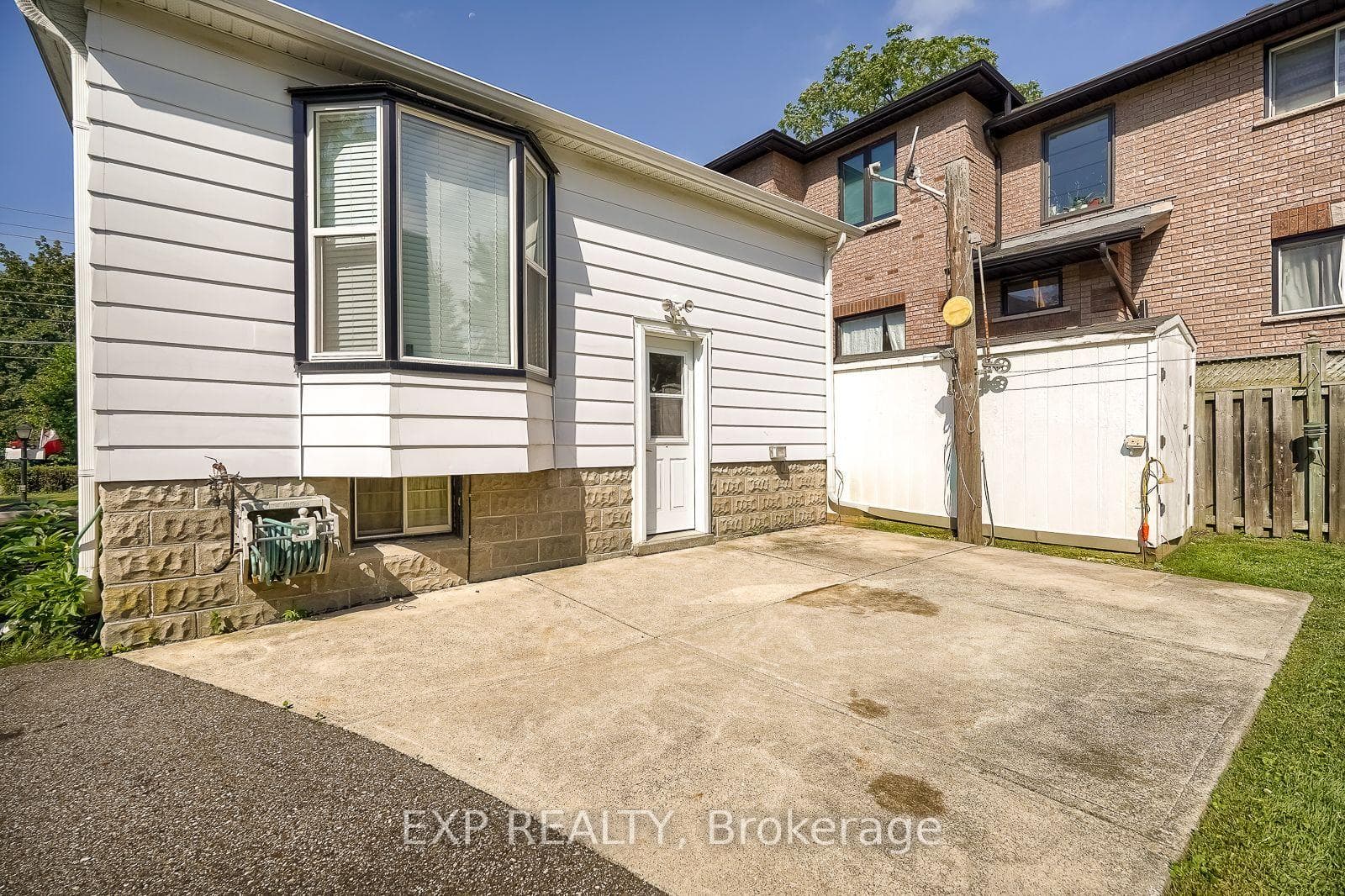 1141 Haig Boulevard photo 33