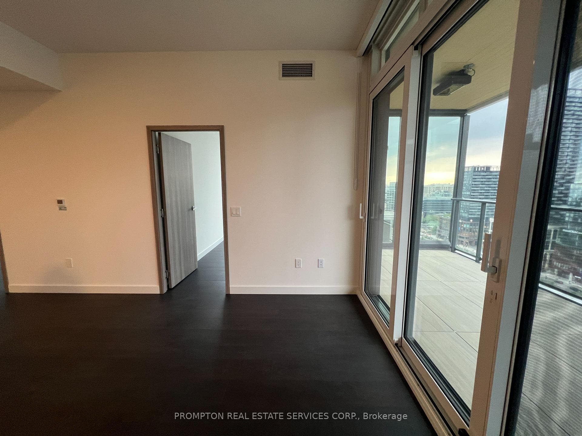 3 Concord Cityplace Way Unit 2503 photo 4