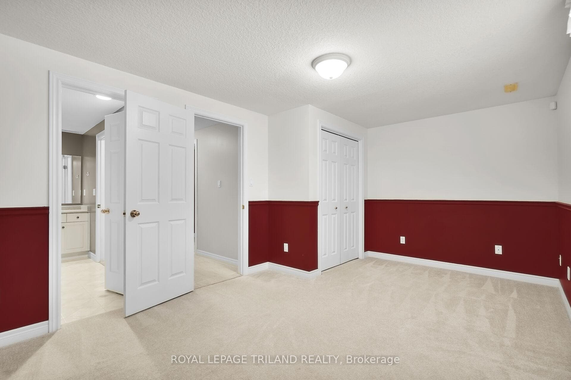 36 Thorman Terrace photo 29