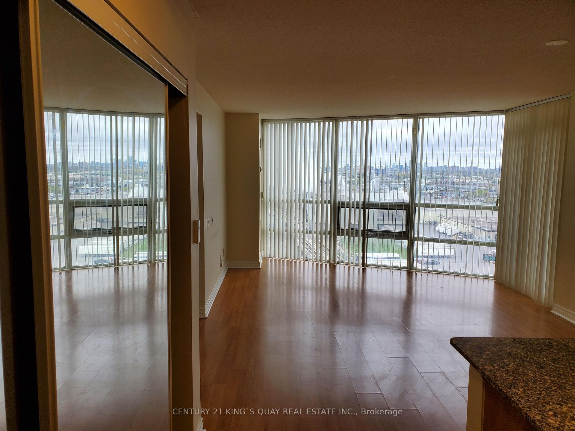 83 Borough Drive Unit 1405 photo 4
