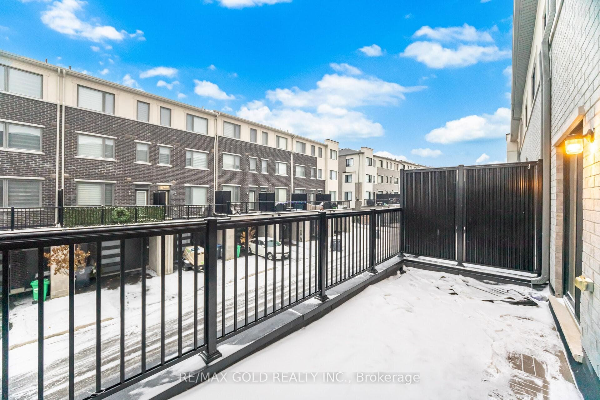 19 Lambert Lane photo 11