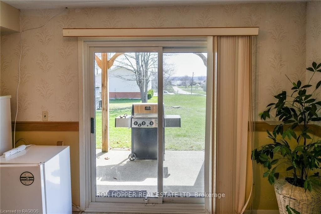 103 MAPLE GROVE Lane photo 40