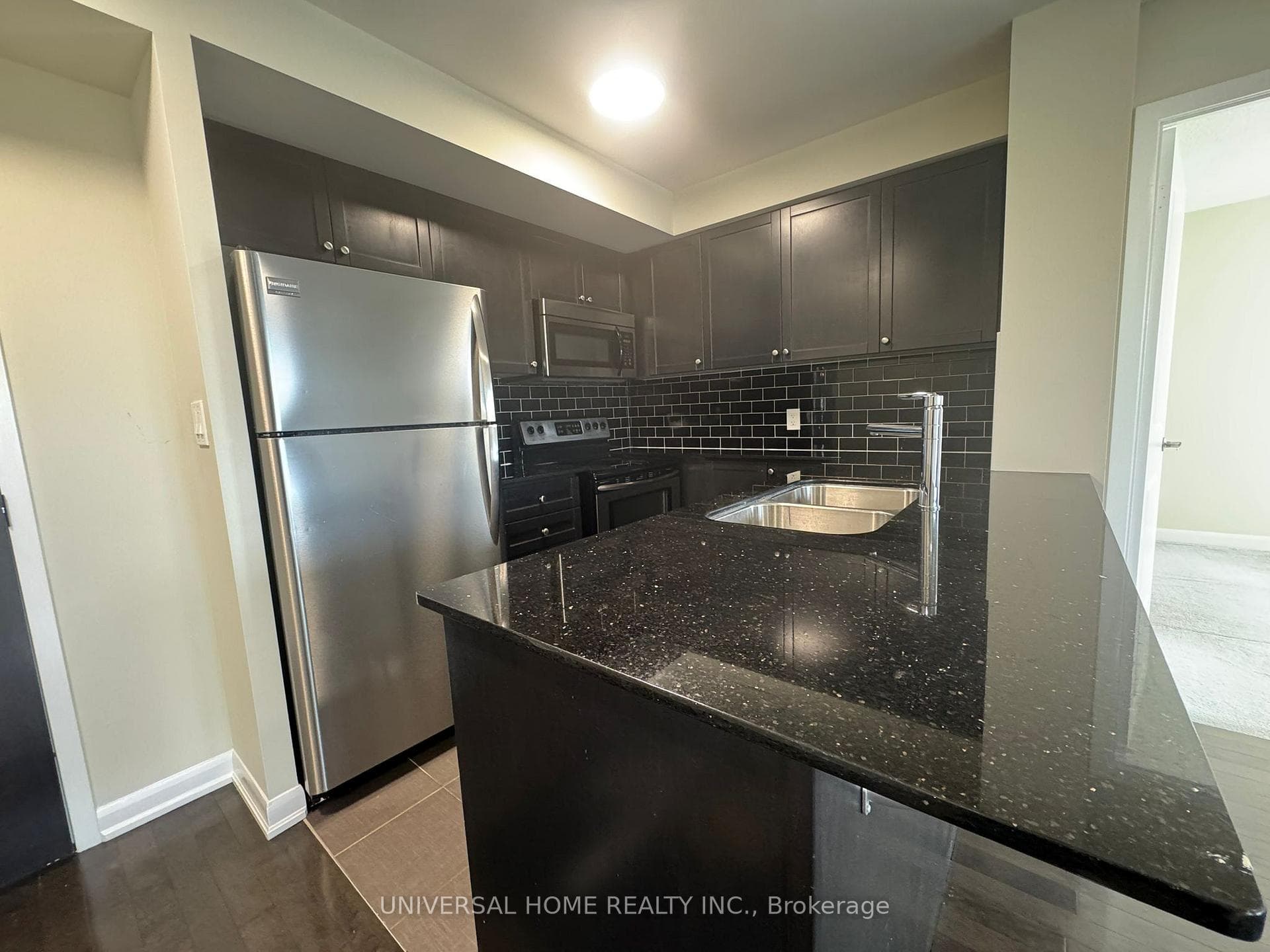 5793 Yonge Street Unit 508 photo 8