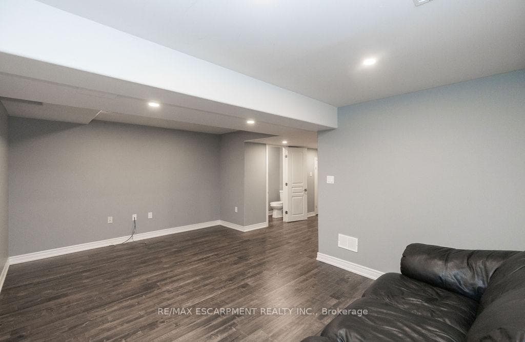 85 Chamomile Drive photo 42