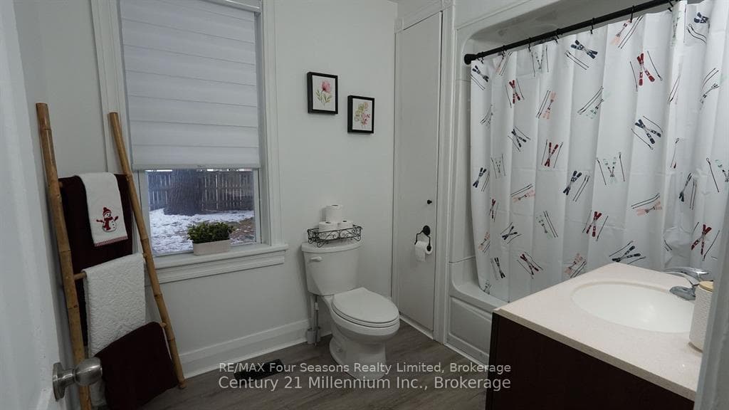 315 Oak Street photo 12