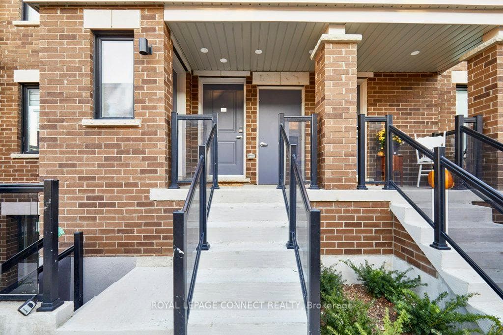 16 Lookout Drive Unit D photo 32