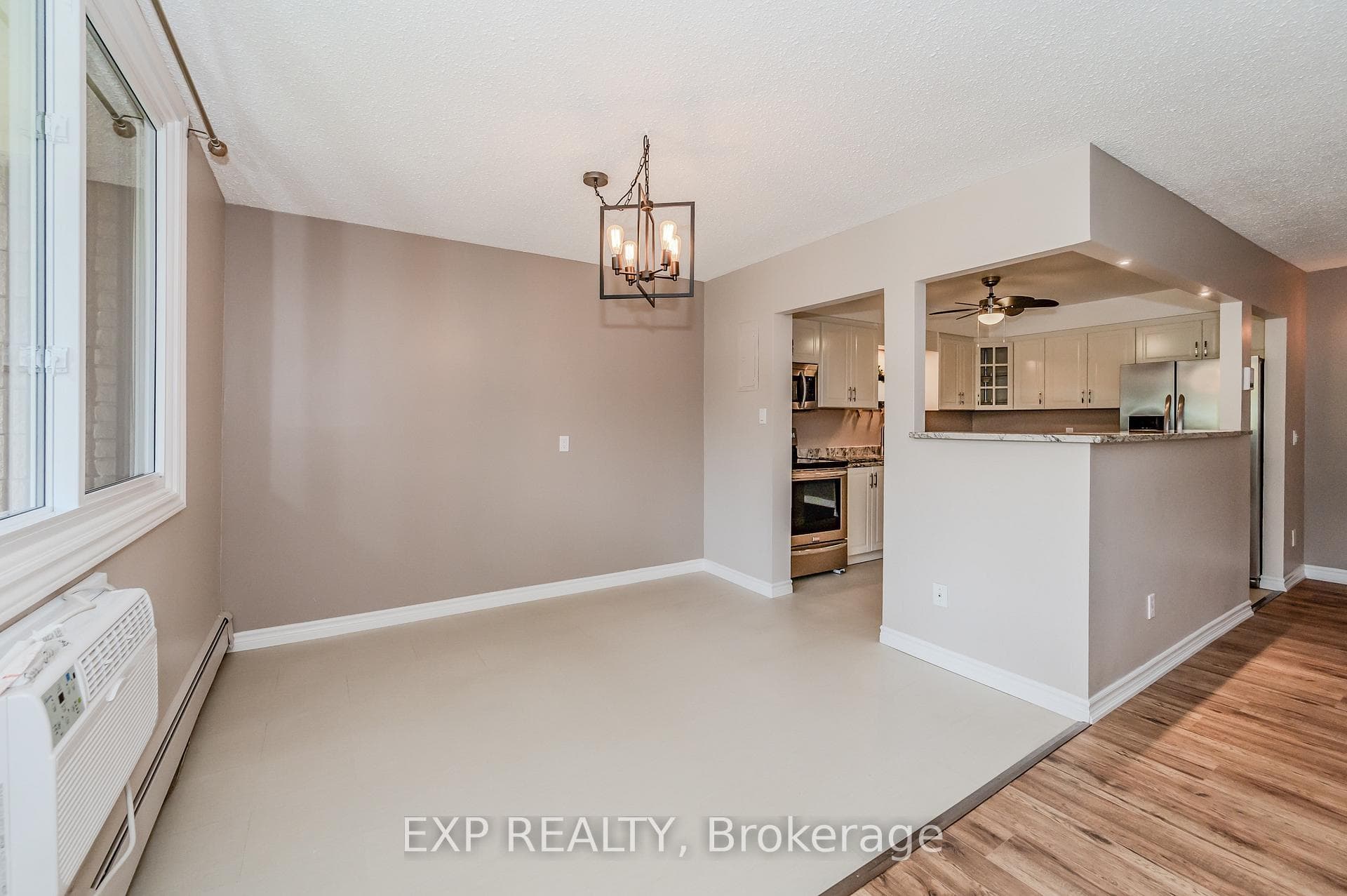 944 Caledonian View Unit 305 photo 17