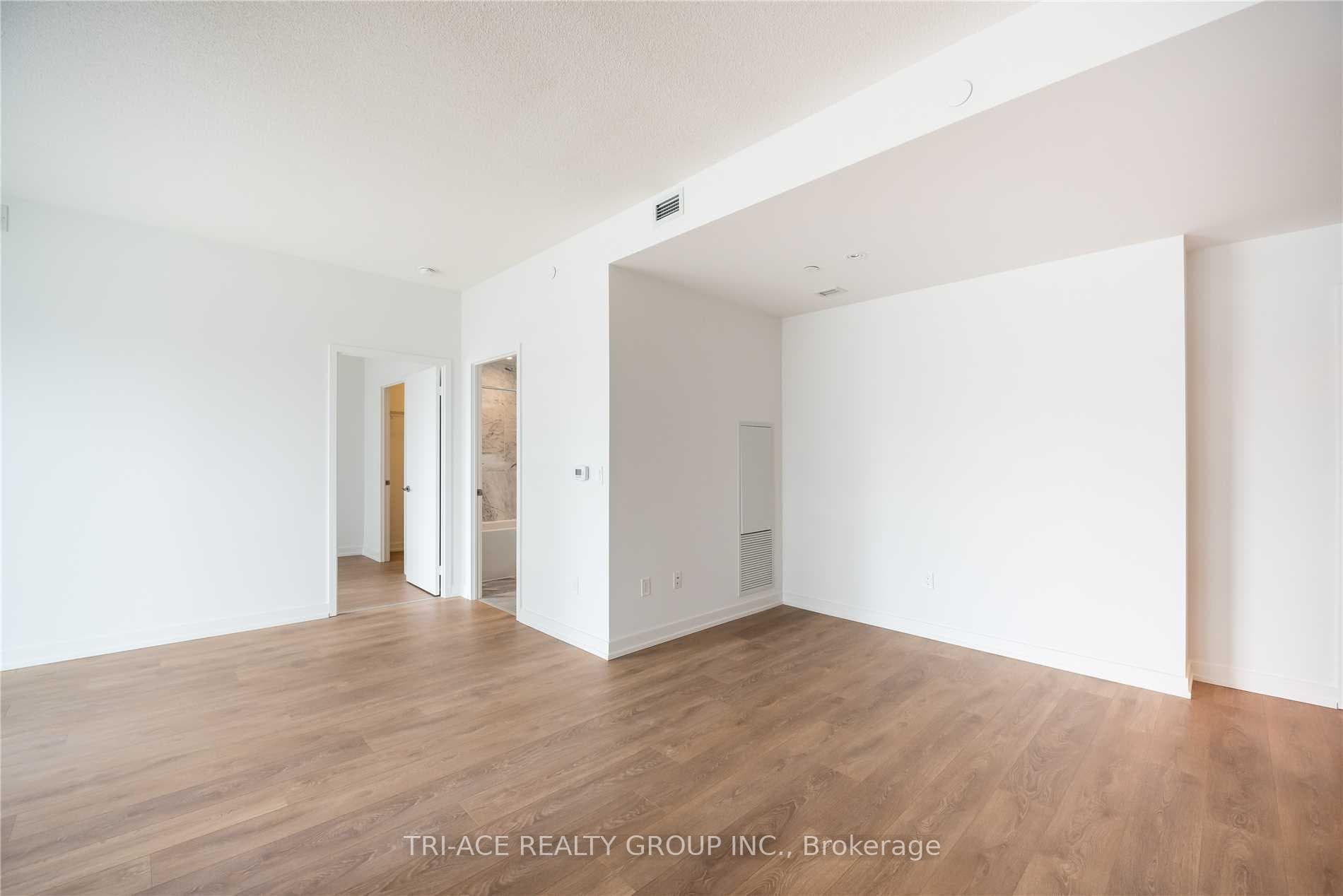 117 Mcmahon Drive Unit 706 photo 4
