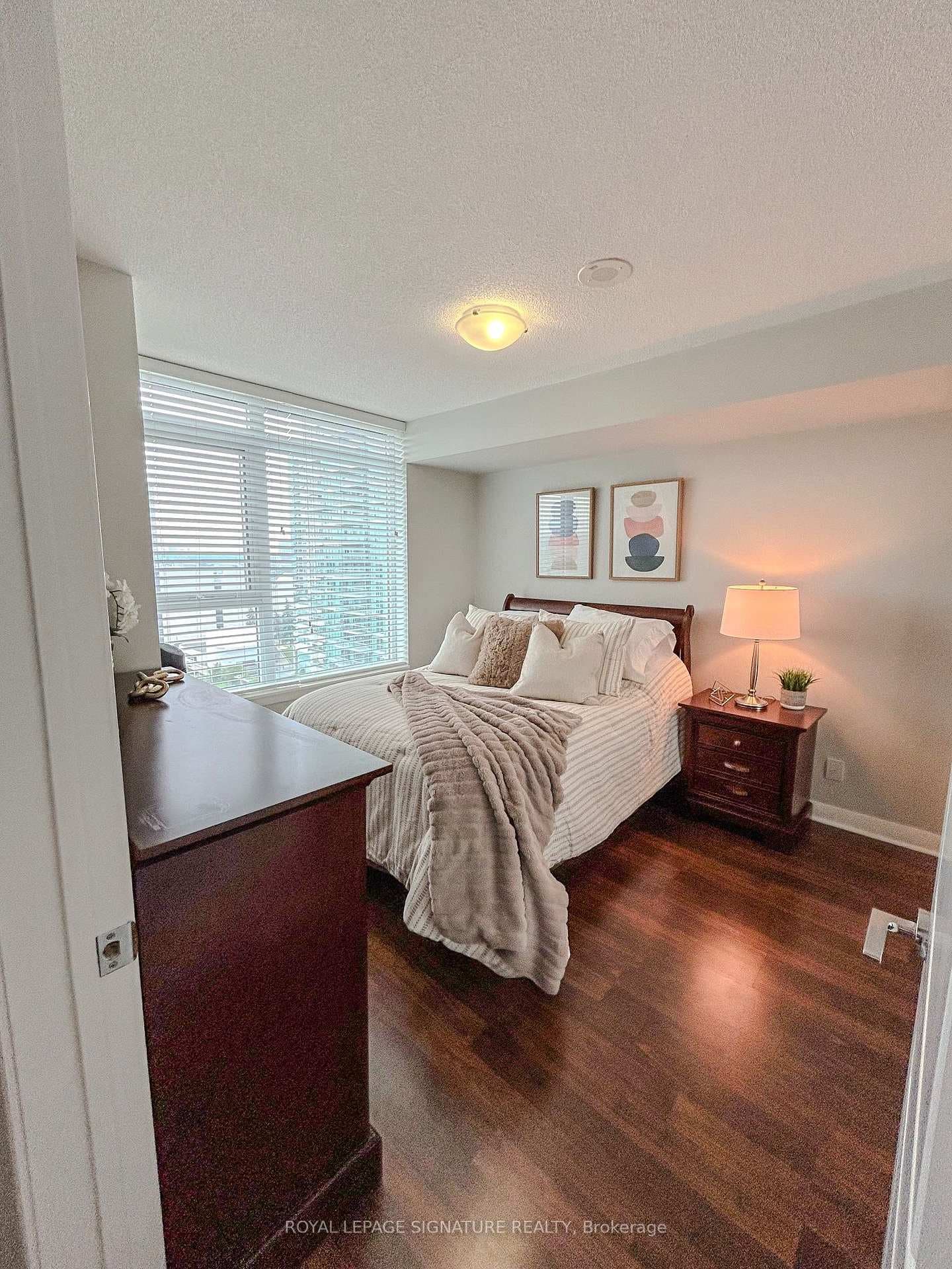 190 Borough Drive Unit 1609 photo 10
