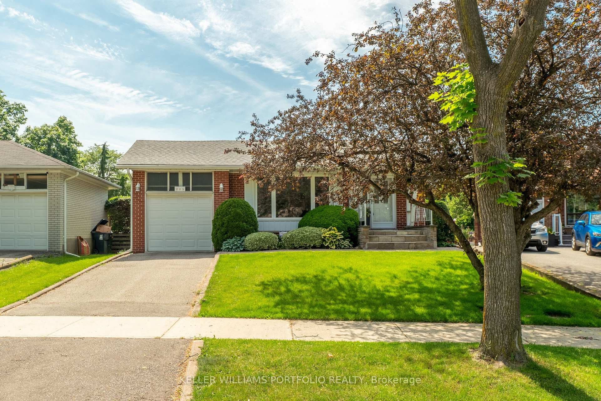 115 Birgitta Crescent photo 1