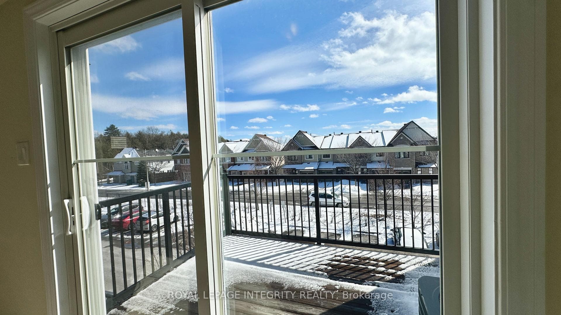 522 Clearbrook Drive photo 11