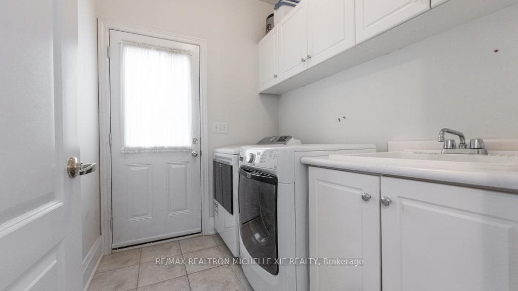 34 Kentview Crescent photo 27