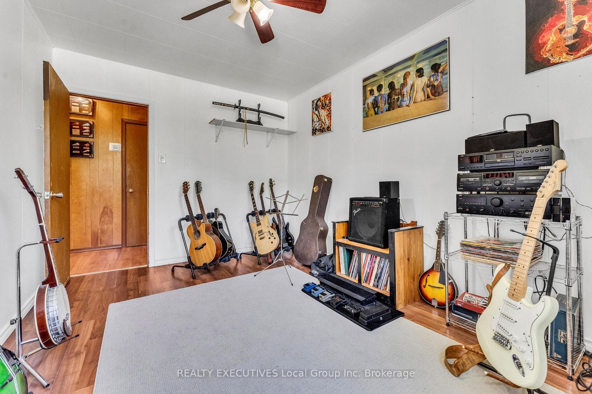 917 Lakeshore Drive photo 16