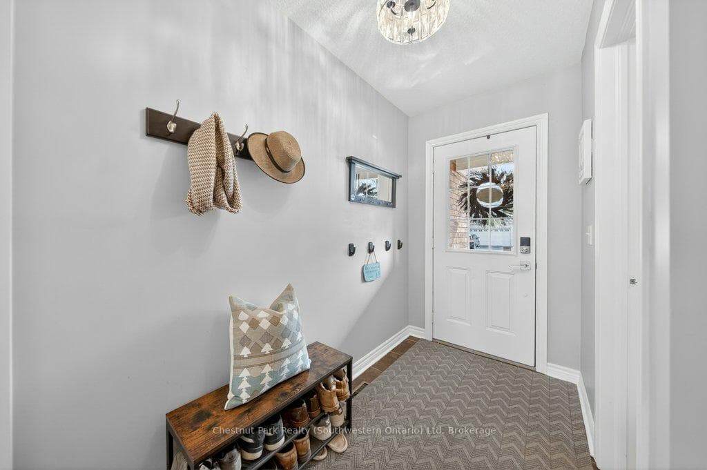 157 Lynch Circle photo 13