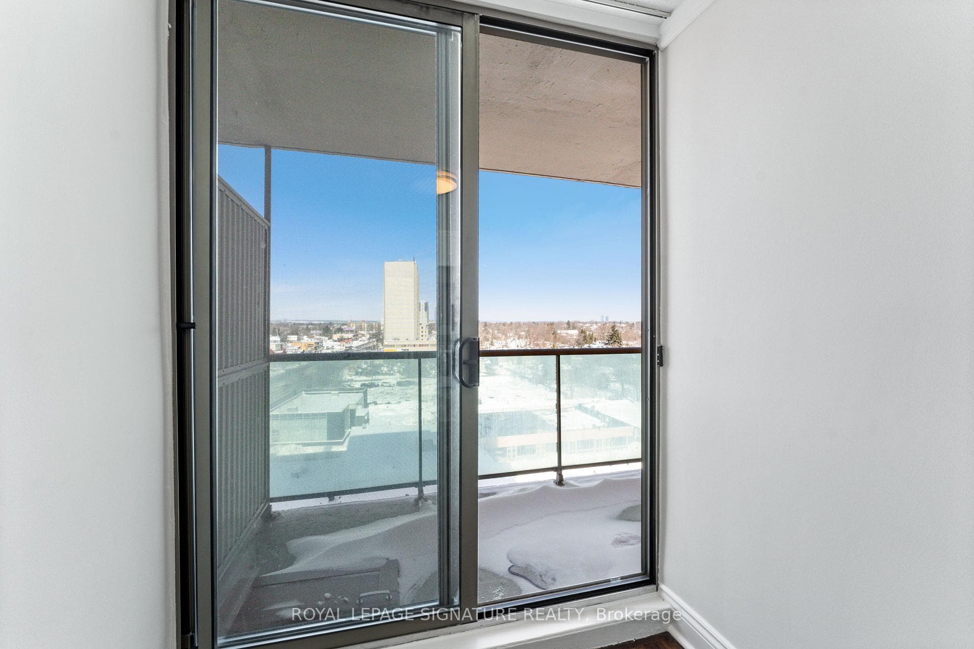 5949 Yonge Street Unit 802 photo 27