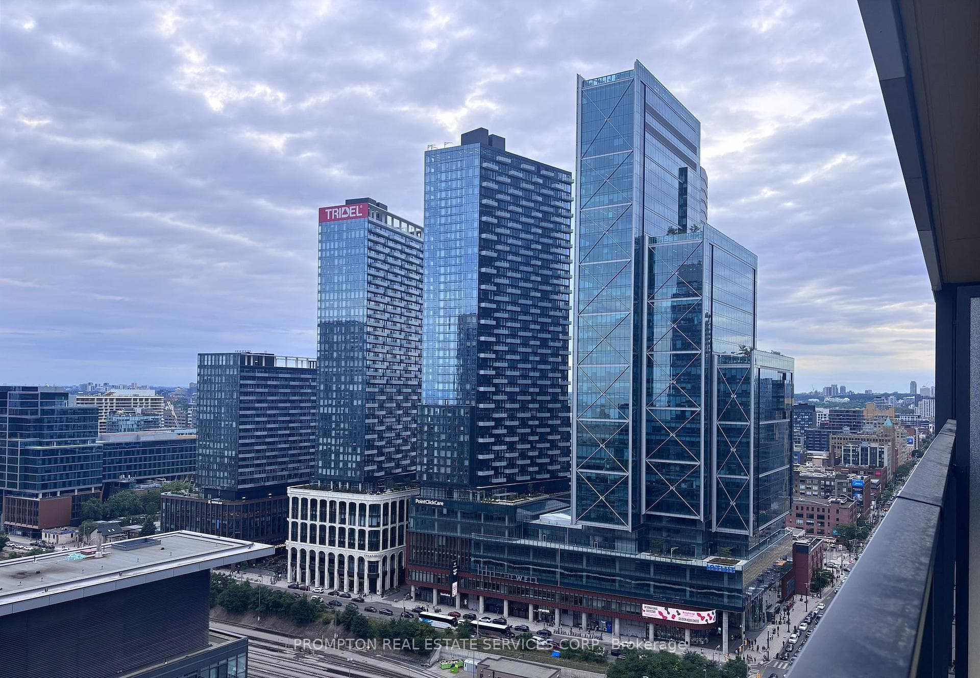 3 Concord Cityplace Way Unit 2701 photo 6
