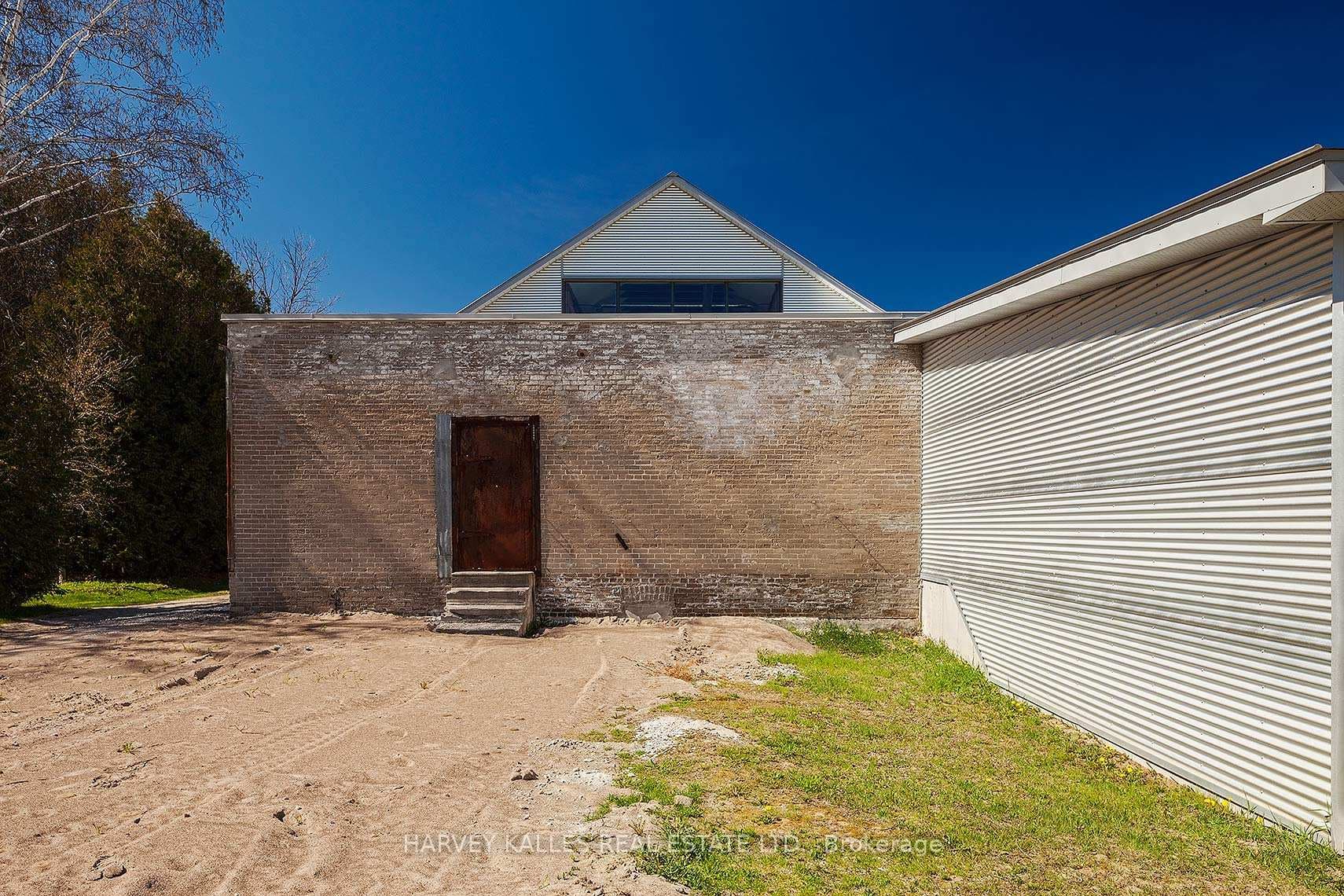 130 Canning Factory Road photo 8
