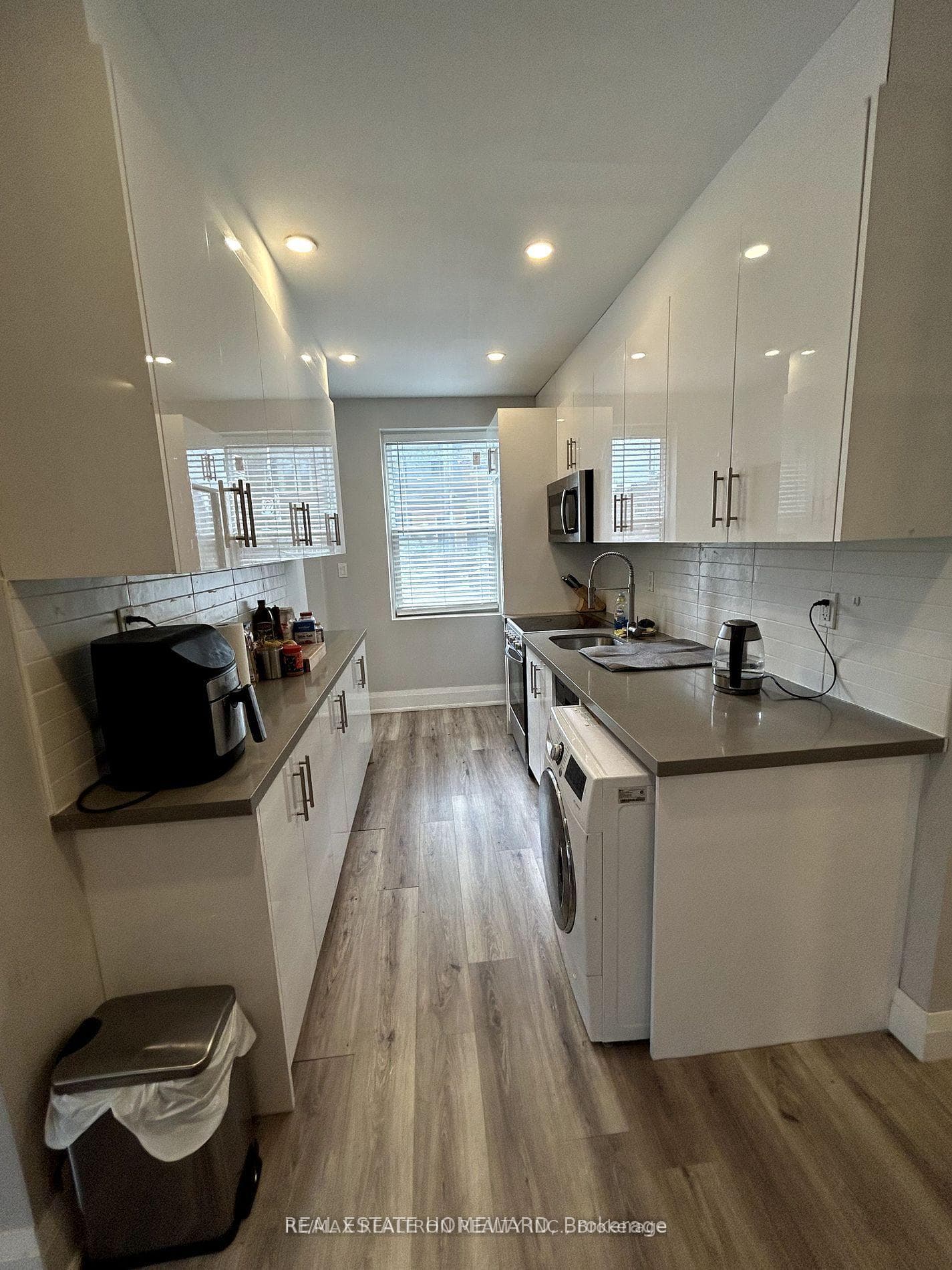 1480 Dundas Street Unit 1 photo 7