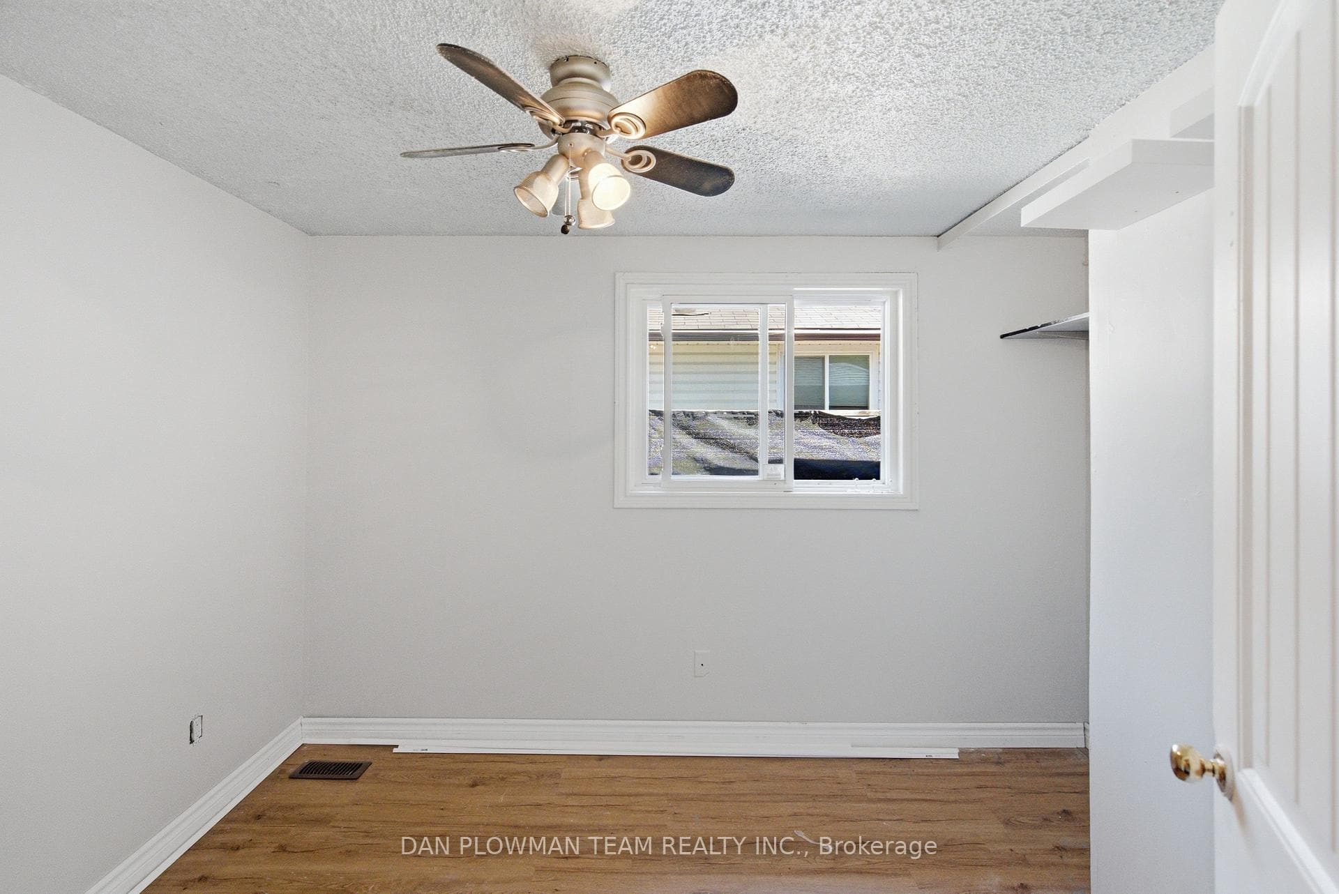 1185 Norman Court photo 7