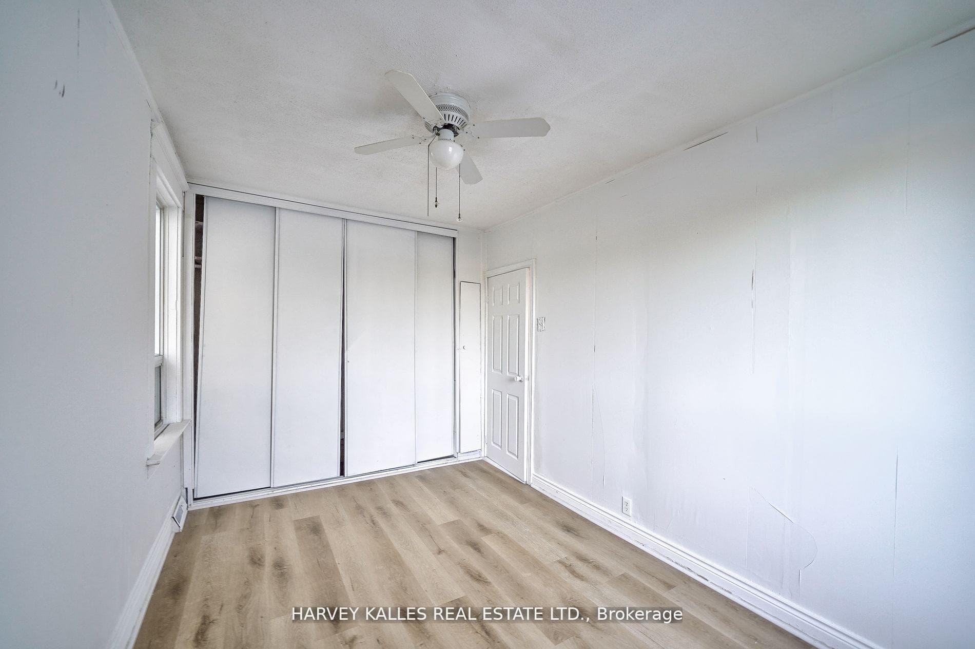 309 Birchmount Road photo 15
