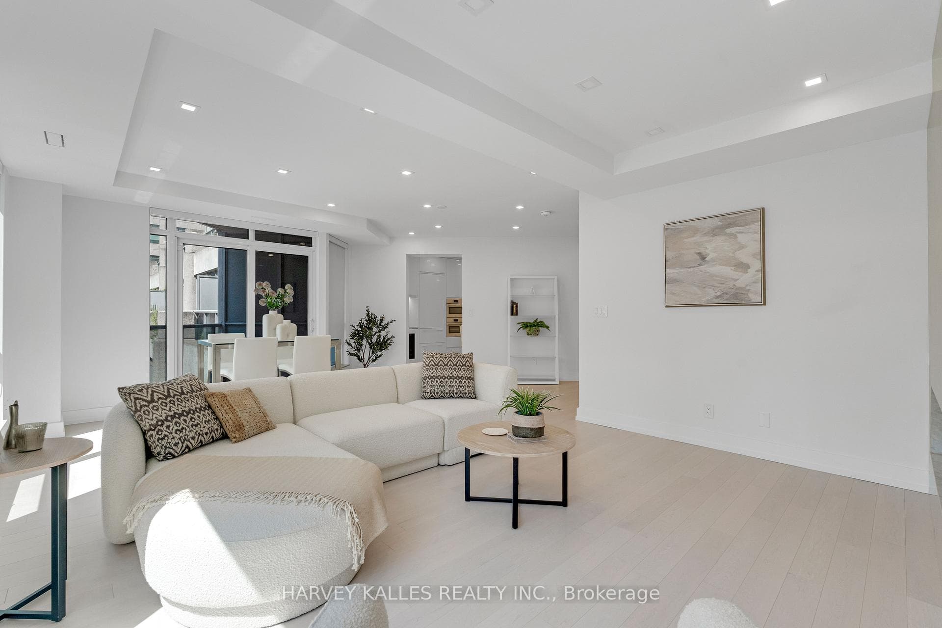 10 Bellair Street Unit 603 photo 1