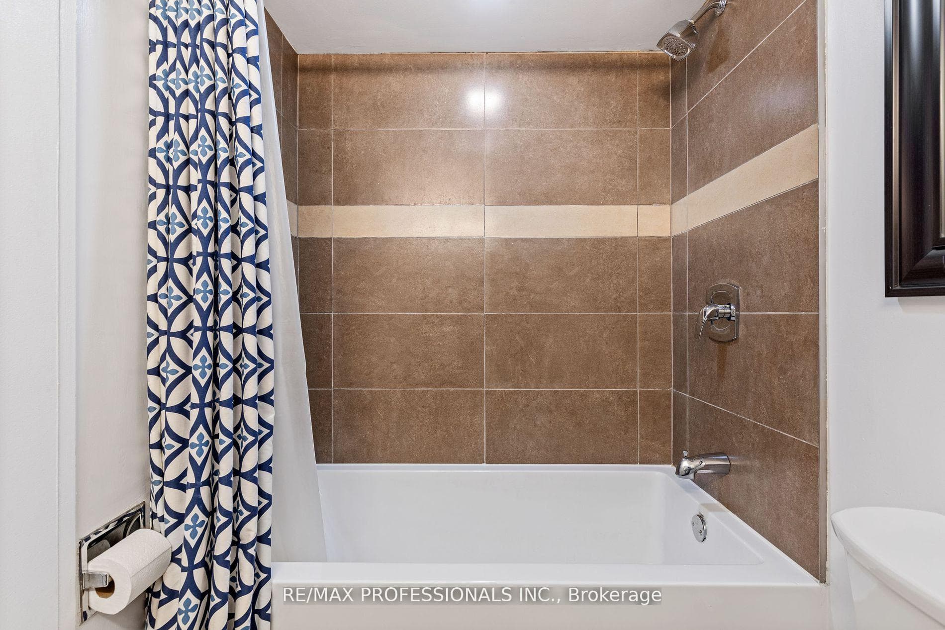 330 Dixon Road Unit 2008 photo 14