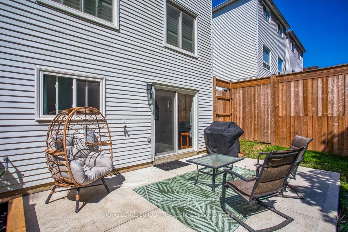 27 D'aubigny Road photo 24