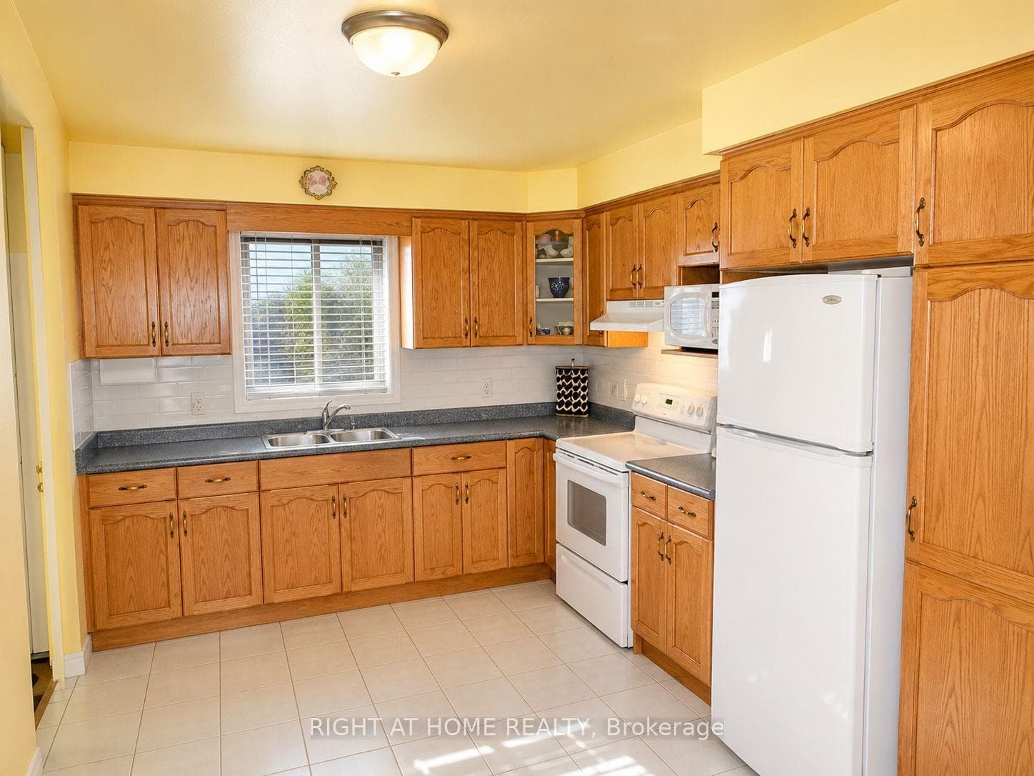 62 Highland Road Unit Upper photo 6