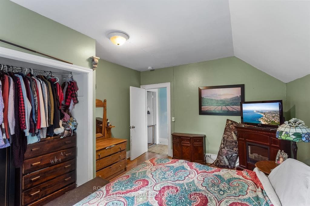 69 Peter Street photo 20