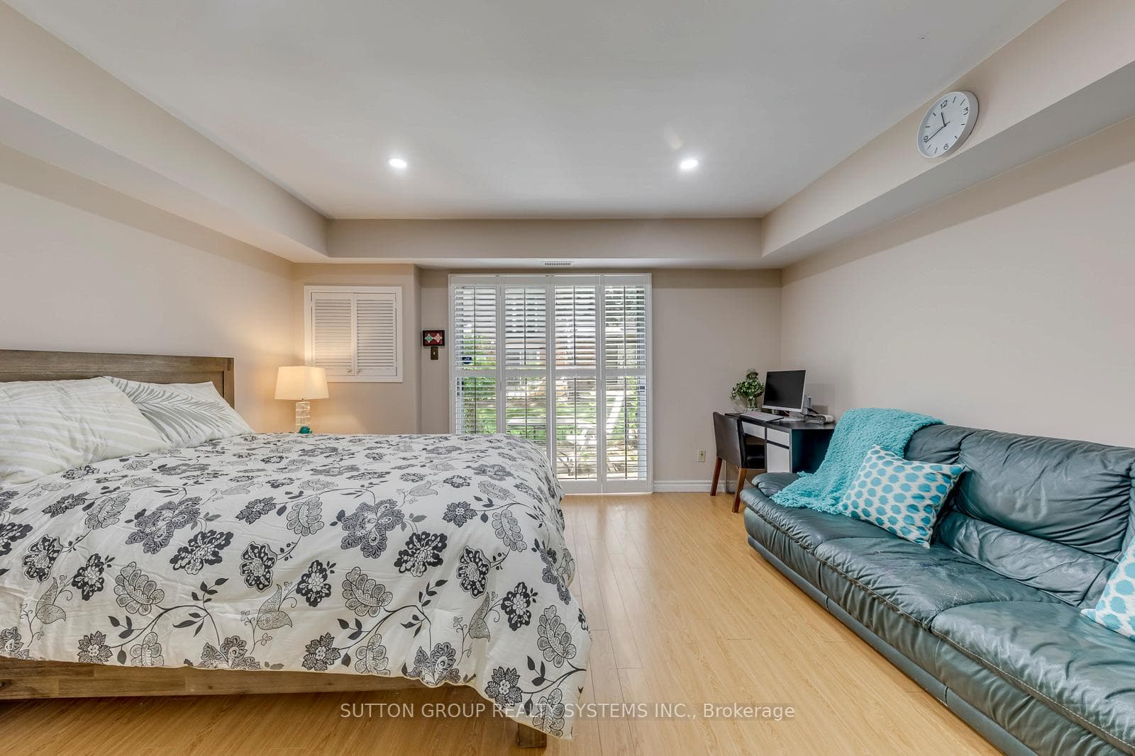 460 Bristol Road Unit 9 photo 4