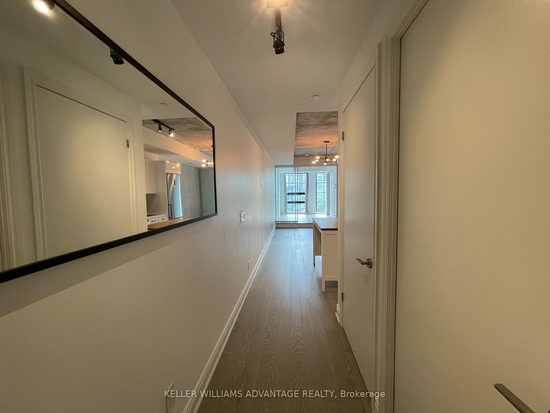 608 Richmond Street Unit 513 photo 15