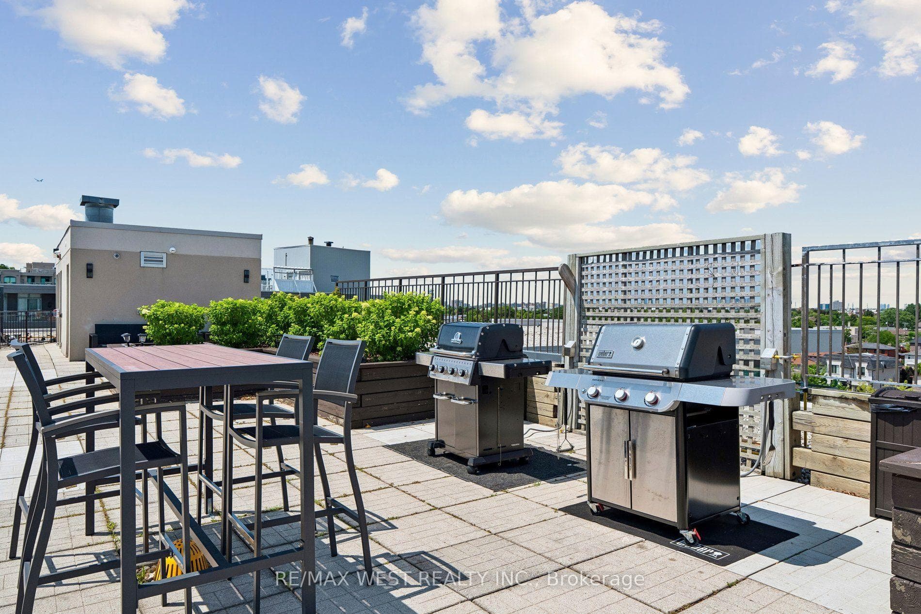 890 Sheppard Avenue Unit 206 photo 31
