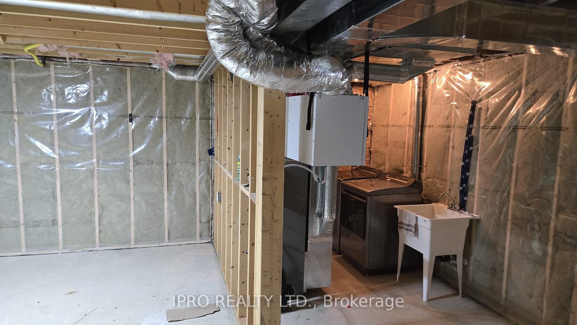 1 Miller Drive Unit 5 photo 17